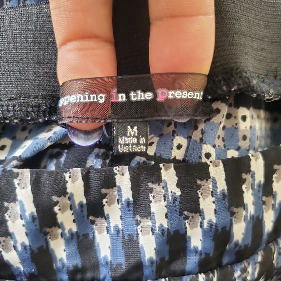 Happening In The Present Maxi Skirt Size M - Picture 5 of 7